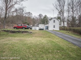 317 Brooklyn St, Carbondale, PA 18407
