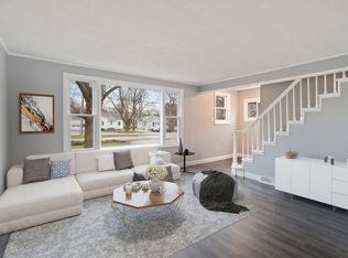 326 S Madison St, Oswego, IL 60543