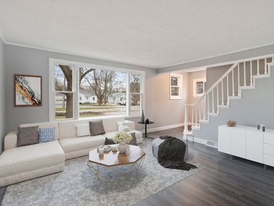 326 S Madison St, Oswego, IL, 60543