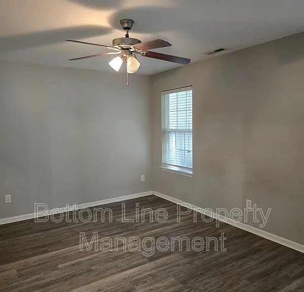 3850 Fircrest Dr — Photo 15