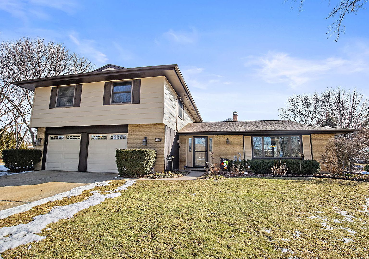 1301 Fairlane Dr, Schaumburg, IL 60193 Zillow