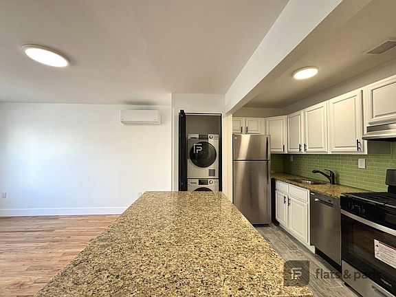 2nd image of 570 Wilson Ave #2A