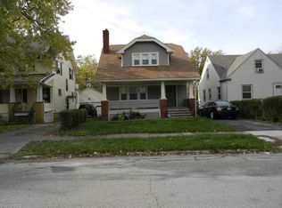 992 Greyton Rd, Cleveland Heights, OH 44112