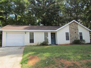 692 S Hairston Rd, Stone Mountain, GA 30088