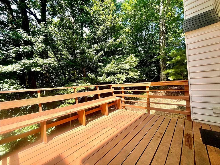 1160 Windsor Pkwy #8 — Photo 25