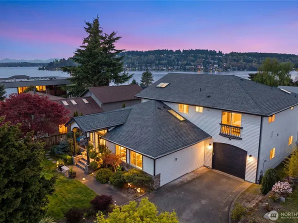 814 N 32nd Street, Renton, WA 98056