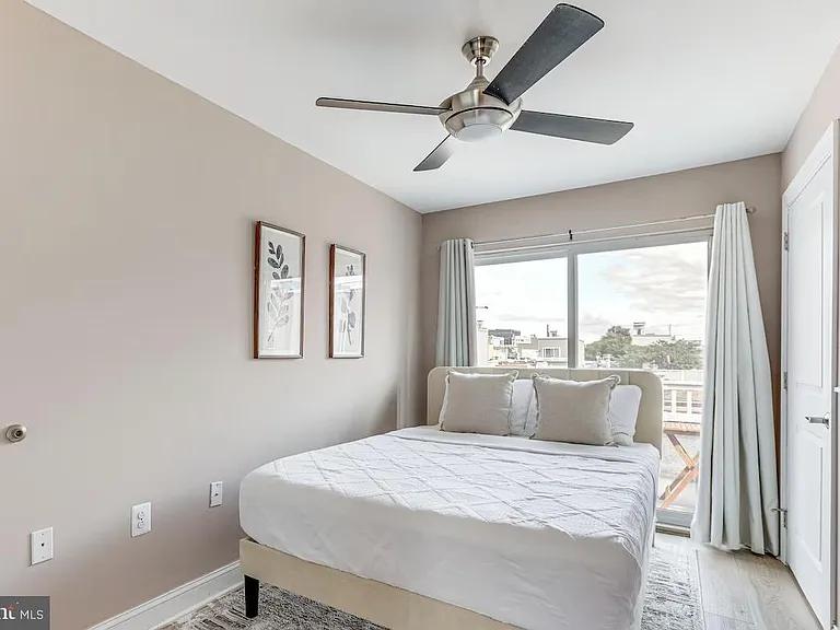 1146 S Dorrance St — Photo 12