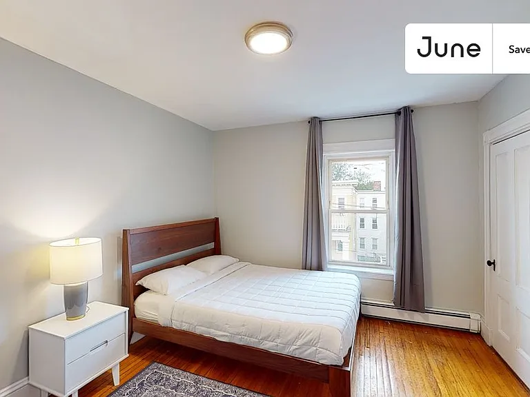 76 Easton St — Photo 21