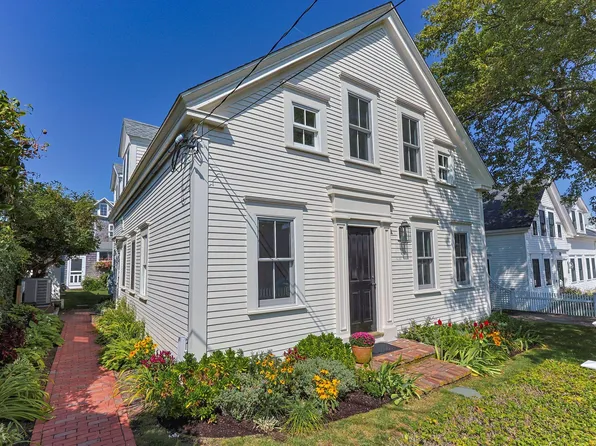 592 Commercial Street, Provincetown, MA 02657