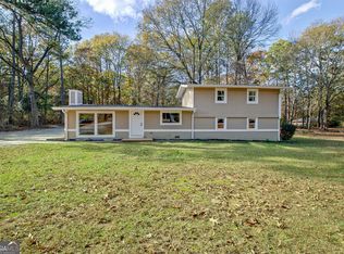 15 Pine St, McDonough, GA 30252