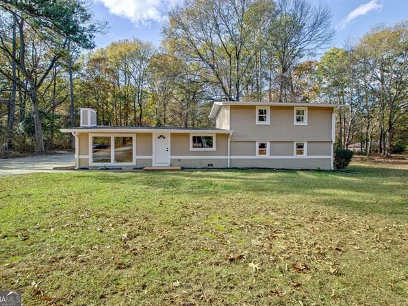 15 Pine St, McDonough, GA 30252