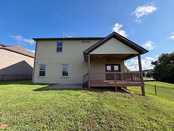 5th image of 137 Ferdinand Dr