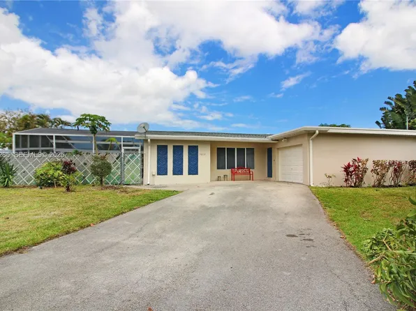3813 S Lake Ter, Hollywood, FL 33023