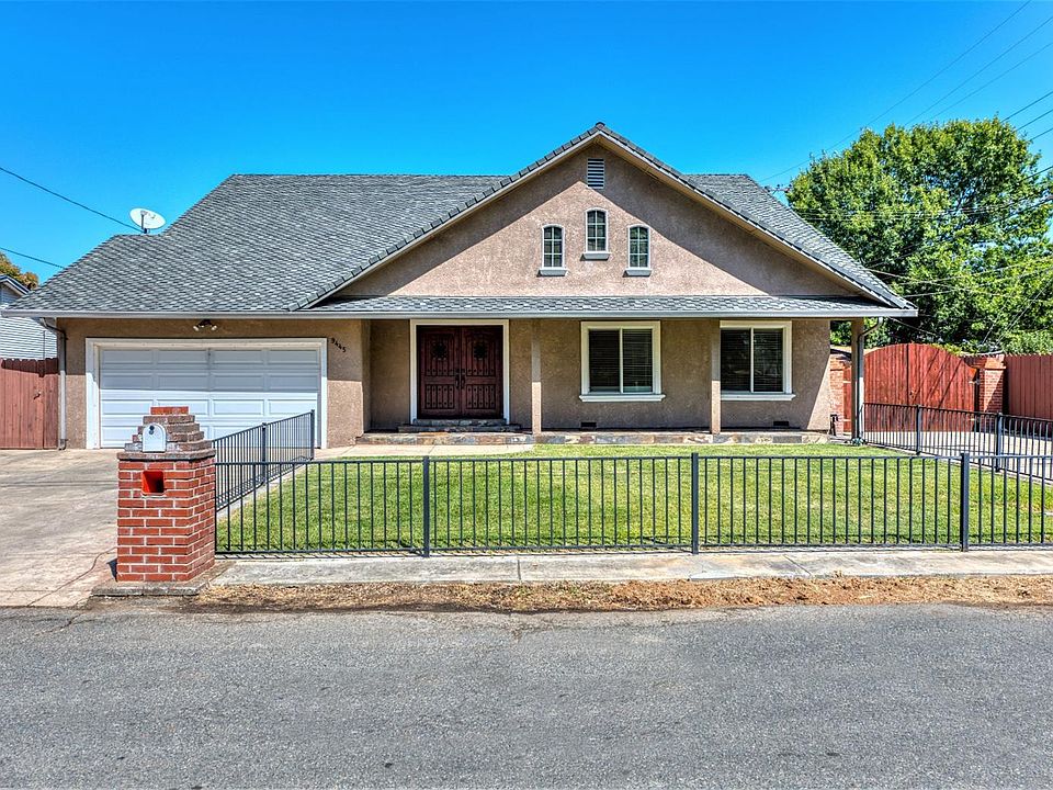 2nd image of 9445 Elm Ave