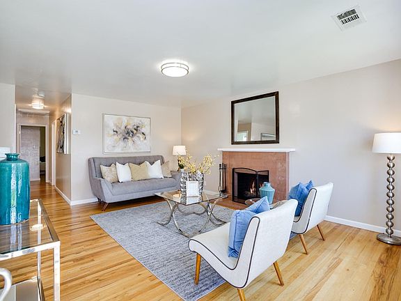 5th image of 2051 Clark Ave