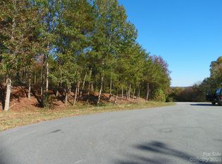 146 Badin View Dr, New London, NC 28127