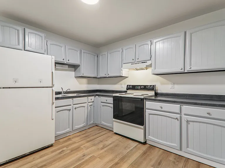 117 Washburn Rd #2 — Photo 18