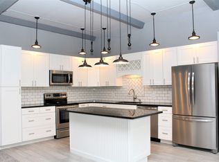 1069 Church Rd #F, Reading, PA 19607