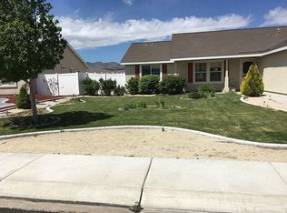 1336 White Bluffs Cir, Fernley, NV