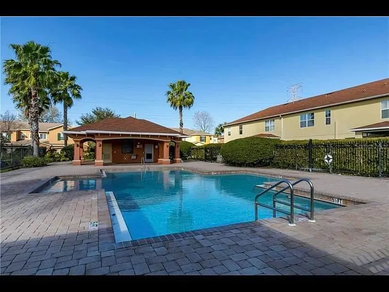 2038 Sunset Meadow Dr — Photo 24