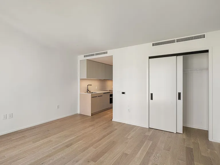333 Ward Ave #728 — Photo 8