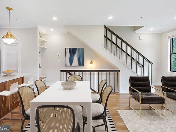 3rd image of 3569 Warder St NW #5