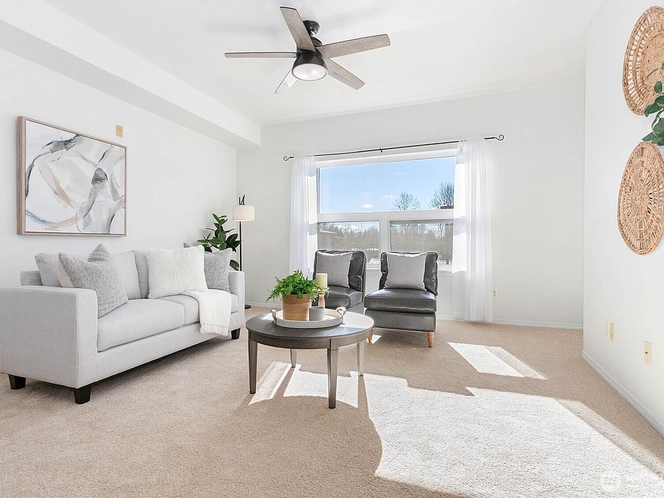 1st image of 512 Darby Drive #212