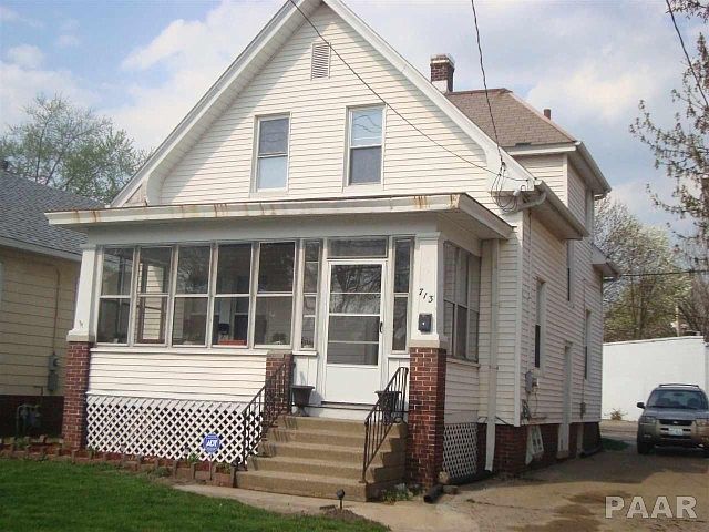 1st image of 713 W Loucks Ave
