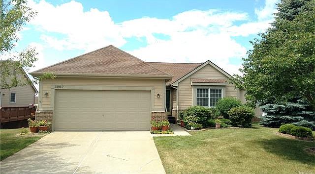 1st image of 31057 Collingdale Dr #1