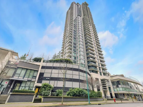 3080 Lincoln Ave #1106, Coquitlam, BC V3B 0L9
