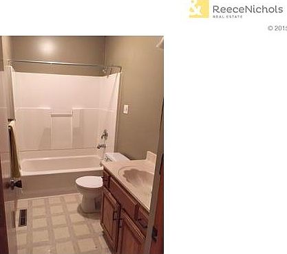 4th image of 3709 NW Peachwood Ct