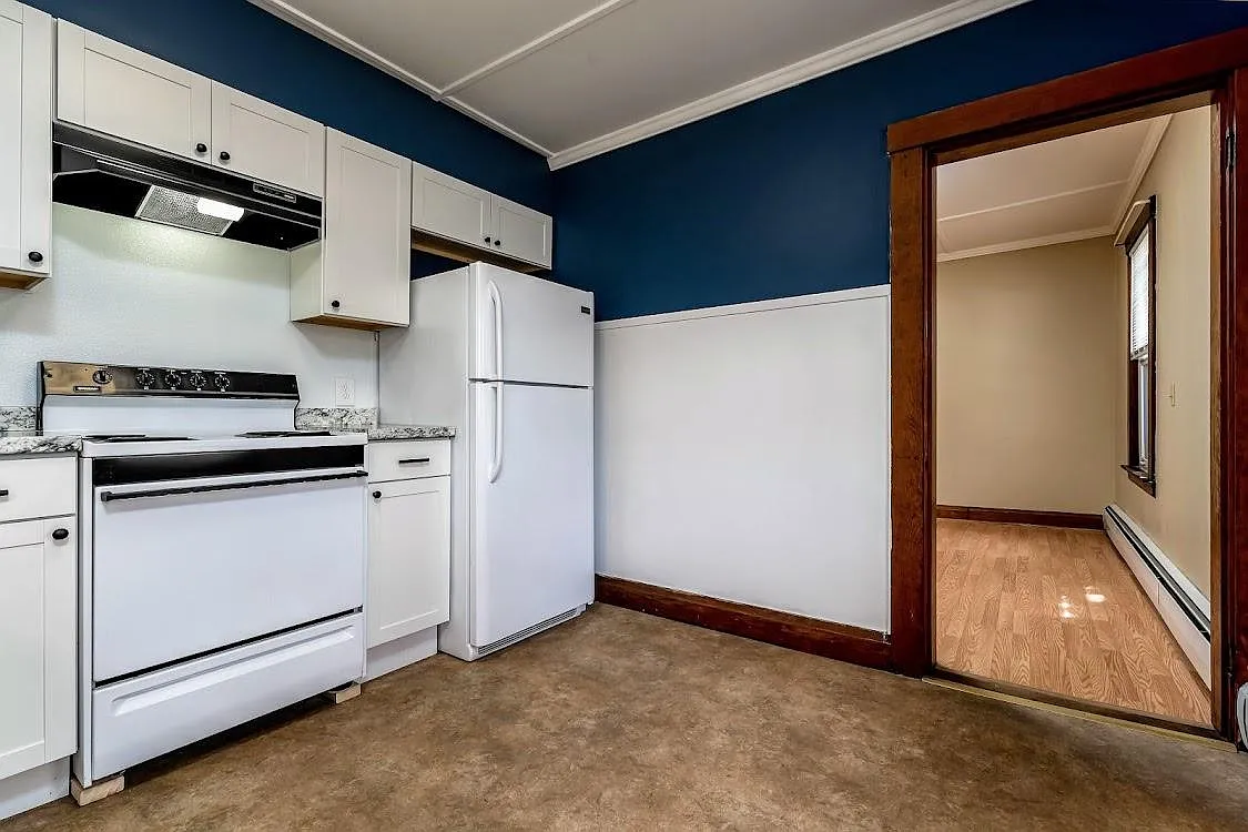 32 Patterson St — Photo 3