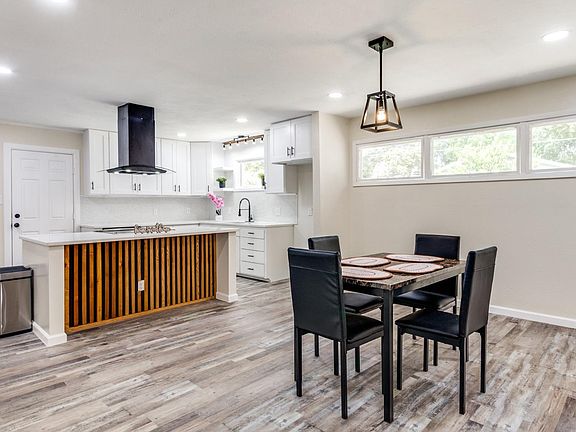 4th image of 5417 Jerri Ln