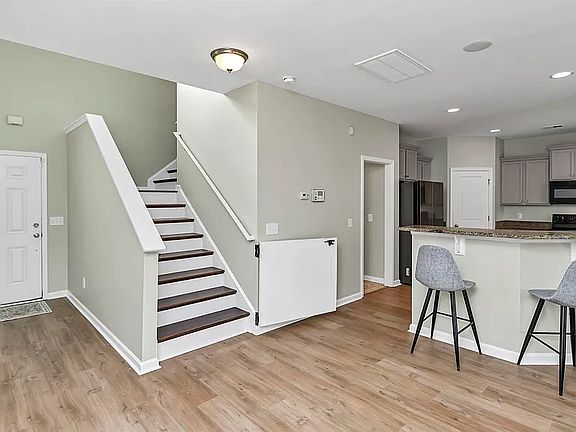 2nd image of 336 Eastfair Dr #53