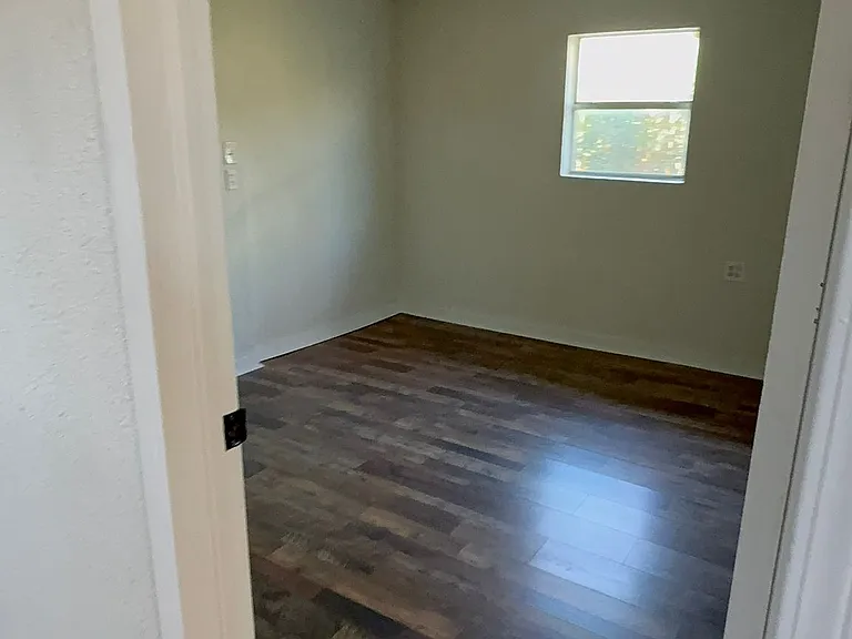 3216 Rosa Ave — Photo 6