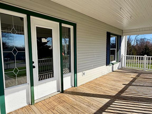 3rd image of 14638 Chesterville Rd