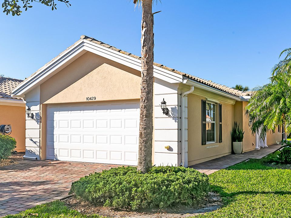 1st image of 10429 SW Stratton Drive