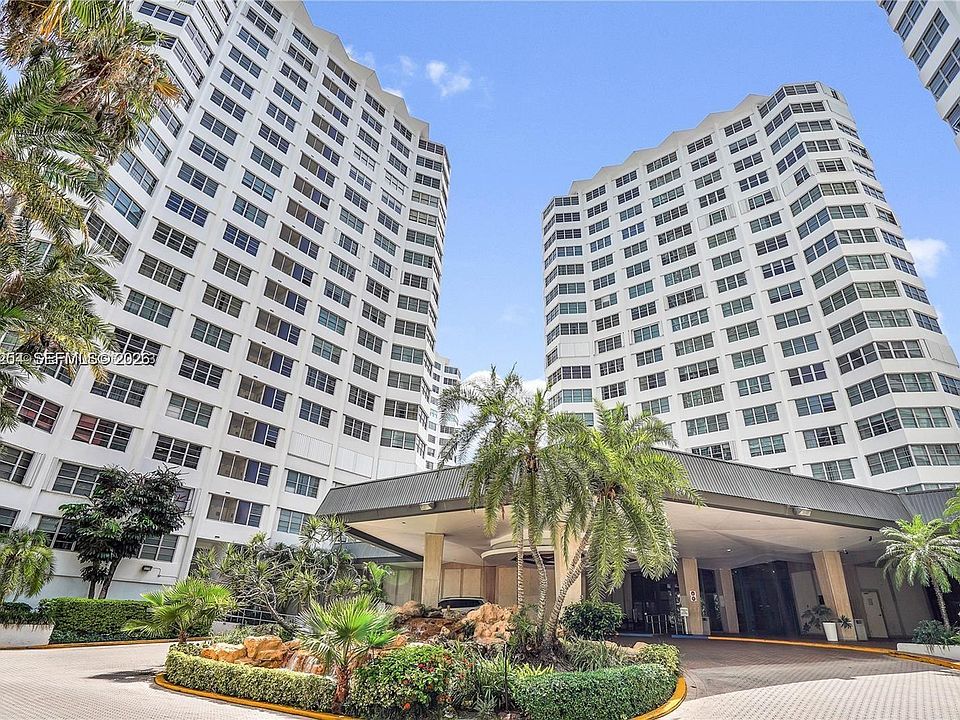 1st image of 999 Brickell Bay Dr APT 1202
