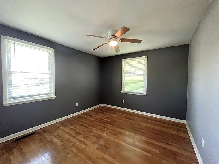 606 Terrace Hill Rd — Photo 9