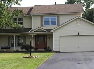 491 Bay Meadow Dr, Webster, NY 14580