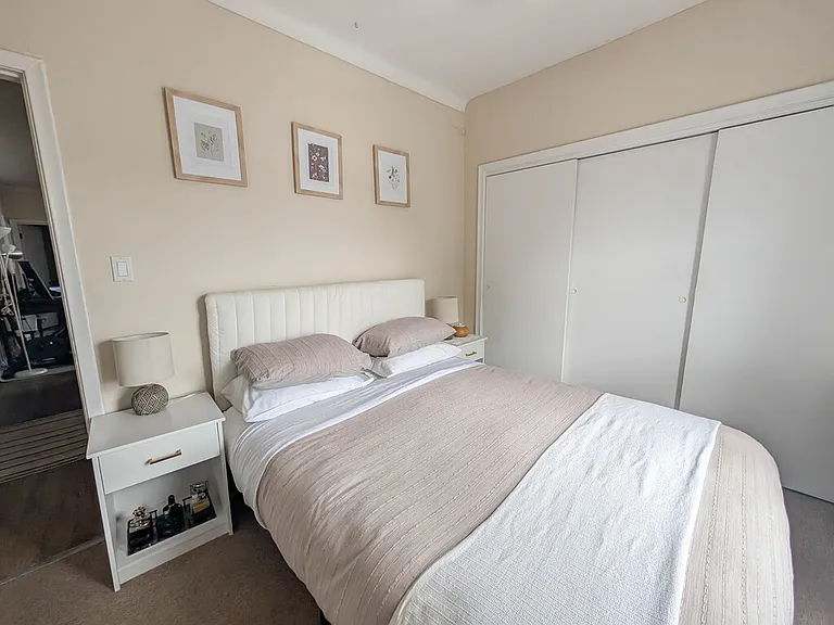 198 Burgar St #4 — Photo 11