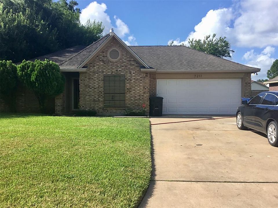 1st image of 7211 Robin Ln