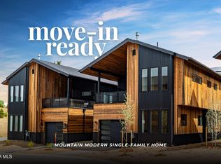 1078 GCR 8, Fraser, CO 80442