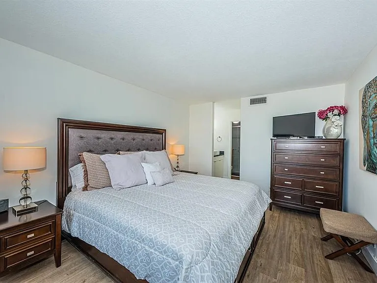 6365 Bahia Del Mar Blvd #210 — Photo 16