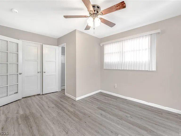 1021 Griffith Ave — Photo 10