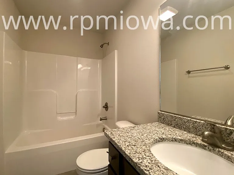 1503 NW Abbie Dr — Photo 11