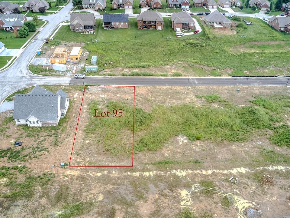 1st image of 702 Goldenwood Dr