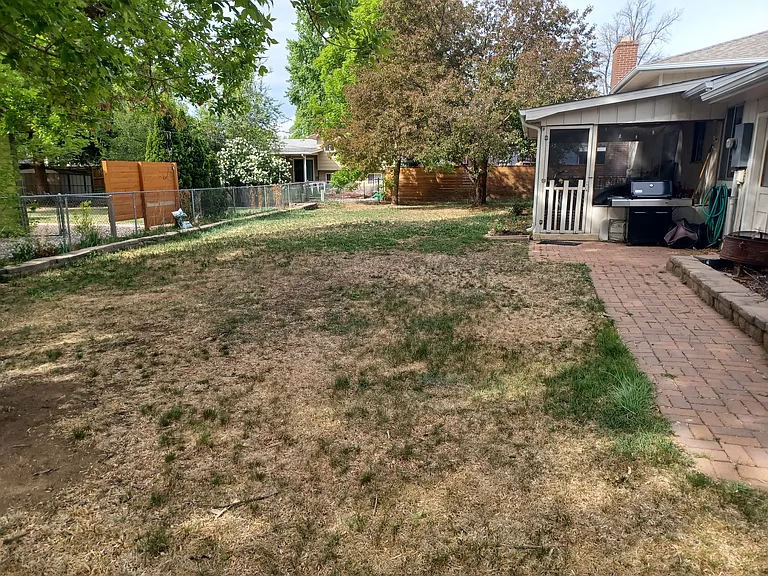 321 Linda Ln — Photo 15