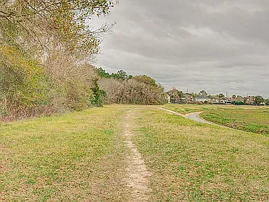 Convenient access to a nearby walking trail, perfect for daily walks, jogging, or enjoying nature.