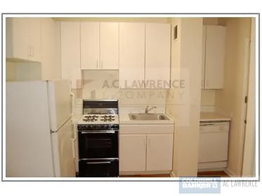 Rented by Aclawrence | media 11